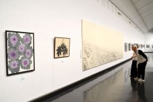 風景や植物　濃淡で表現　千葉県立美術館１９日まで「墨の県展」
