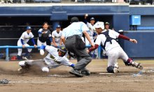 中央学院先制も力負け　過信？よもやの幕切れ　千葉県勢２校初戦敗退　第７６回春季関東高校野球大会