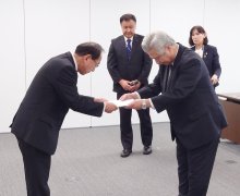 市原の中２死亡、心筋炎を発症　部活中事故で市の調査委答申　学校側「健康状態確認すべき」