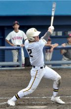 土橋“木製”で３打点　市原中央　第１０６回全国高校野球　千葉大会　第６日