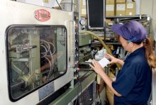 客のアイデアを形に　簡易金型で少量生産対応　昌和プラスチック工業(茂原市)　【ちばの元気企業】