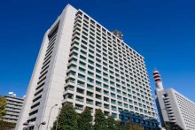 警察庁５０代職員、ナイトプールで盗撮疑い　千葉市美浜区のホテル　千葉県警書類送検
