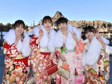 ミッキーら門出祝う　東京ディズニーシーで浦安「二十歳の集い」　【写真複数あり】