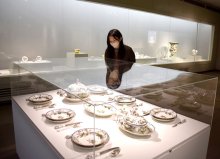 マイセン磁器３８点　時代の息吹伝える　松戸で展覧会