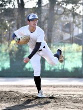 フォーム変え躍進　米良康太　投手　３年　【八街から聖地へ　千葉黎明初のセンバツ】選手紹介