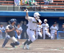 “６番の主砲”勝ち越し打　専大松戸　第７７回春季関東地区高校野球大会　準々決勝