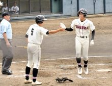 長嶋さんに勝利ささぐ　佐倉　第１０７回全国高校野球　千葉大会　第４日　#熱球千葉