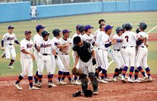 昭和学院、逆転サヨナラ　中田、気迫のヘッスラ　第１０７回全国高校野球　千葉大会　第７日