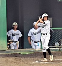 後輩に夏１勝の夢託す　柏の葉　３年コンビ長谷川・鈴木　第１０７回全国高校野球　千葉大会　第３日