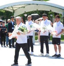 サッカーで世界平和訴え　広島　ジーコさん提唱試合　千葉ゆかり元選手も　【戦後８０年ちば】