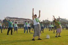ラジオ体操参加１００万人突破　佐倉・西志津広場で全国初　２０年超毎朝継続、節目祝う