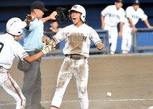 木更津総合、延長制し４強　今春選抜出場の黎明破る　第７８回秋季千葉県高校野球大会　準々決勝