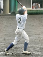 ソロ弾など２打点　中央学院・相馬　第７８回秋季関東高校野球大会