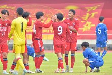 オゲデベ殊勲一撃　流通経大柏　全国高校サッカー千葉県大会　準決勝