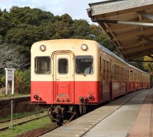 小湊鉄道が破格の「年パス」　学生専用、１万円で乗り放題　通学定期より９割超安く　来春発行へ