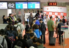 中国旅客数４割減　国際線は前年並み維持　太平洋やアジア線が成長　成田空港１月