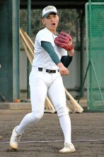 打力も際立つ主戦　門倉昂大投手　【聖地に挑む　専大松戸ナインいざ甲子園】