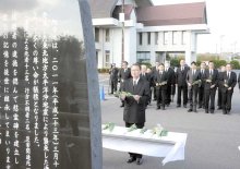 大震災１５年、防災へ決意　千葉県内最大の津波被害・旭で献花、黙とう　【大震災ちば１５年】