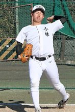 七色変化球で手球　小林冠太投手　【聖地へ挑む　専大松戸ナインいざ甲子園】
