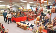 春めく佐原、雛めぐり　時代超え、町並みに展示　７日は小野川パレードも　香取