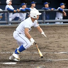 志学館多田、豪快な一打　第７９回春季千葉県高校野球