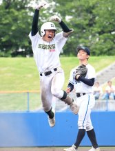 苅部殊勲打、紙一重で頂点　専大松戸　第７９回春季千葉県高校野球