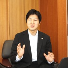 渡辺秀和・南房総市長　Ｕターン経験、政策に　若者の挑戦できる環境整備　【インタビュー】