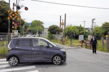 【速報】踏切が１時間半開かず　車両トラブル、警報機も鳴り止まず一時渋滞も　銚子電鉄