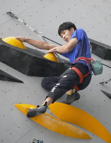 信じる道を、１歩ずつ　スポーツクライミング・村下善乙（１７）　【Ｃｈｉｂａ　Ｓｐｏｒｔｓ　ファイター】（１３４）