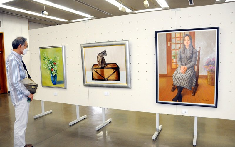 力作が並ぶ総美展＝市原市