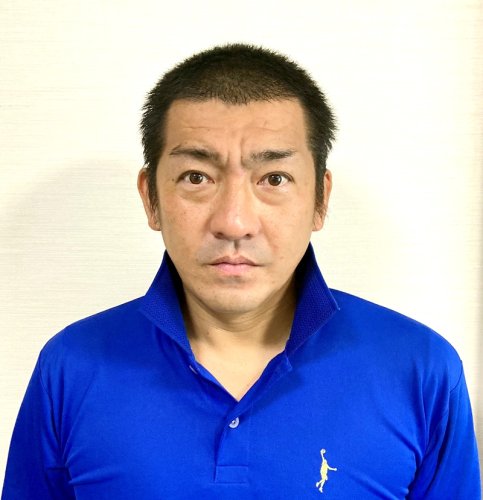 尾勝久一氏