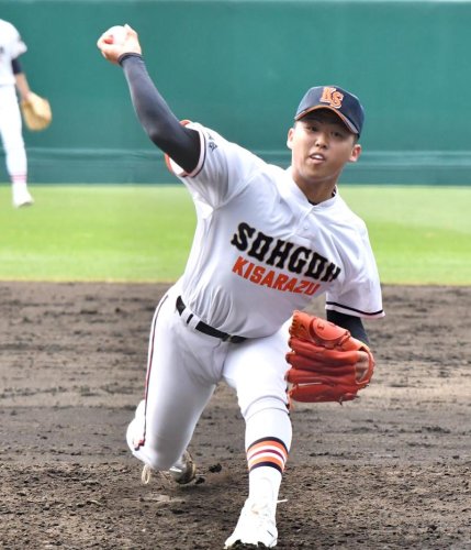 木更津総合の越井

