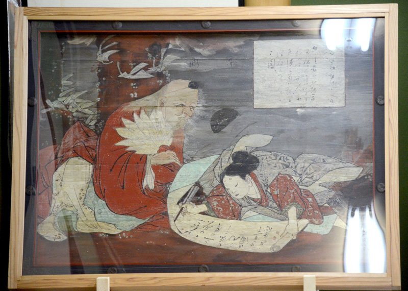 修復された飯田林斎作の義経と天狗を題材とした絵馬＝山武市
