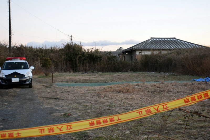 事件があった土屋好夫さん方＝２５日午後５時ごろ、匝瑳市野手
