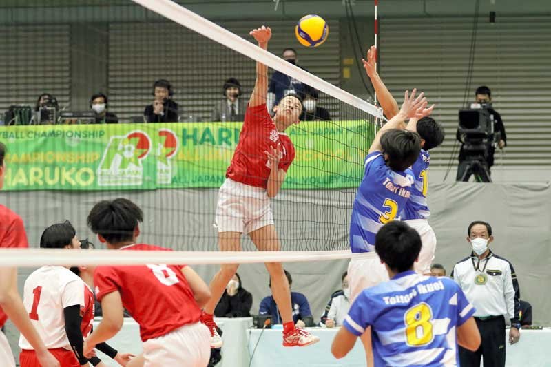 【速報】男子・習志野が初戦突破　女子・敬愛学園は惜敗　春高バレー