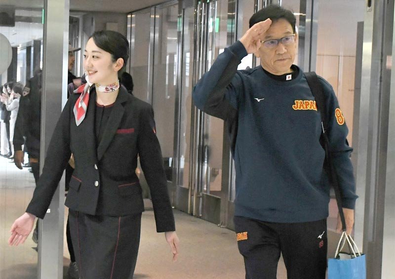 【動画あり】ＷＢＣ侍ジャパン凱旋　朗希、村上ら成田空港に　到着ロビーにファン１２００人以上詰めかけ