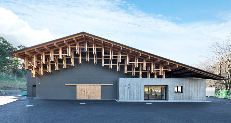 一般建築物の部で最優秀賞に輝いた「エルピザの里」（フォトワークス松田哲也撮影、県提供）