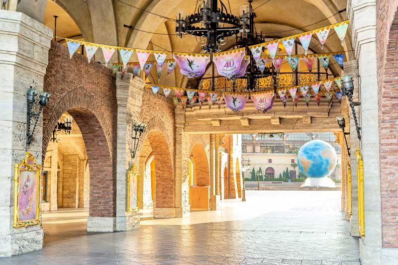 ディズニー「ファストパス」から「プライオリティパス」に！　期間限定、無料で待ち時間短縮　ハニーハントなど１４施設対象 今夏から