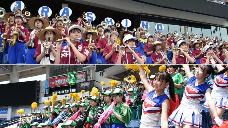 美爆音と呼ばれる演奏でナインを鼓舞した習志野の吹奏楽部員（上）と市船橋の応援曲「市船ソウル」を演奏する吹奏楽部員ら＝２１日、千葉市美浜区のＺＯＺＯマリンスタジアム