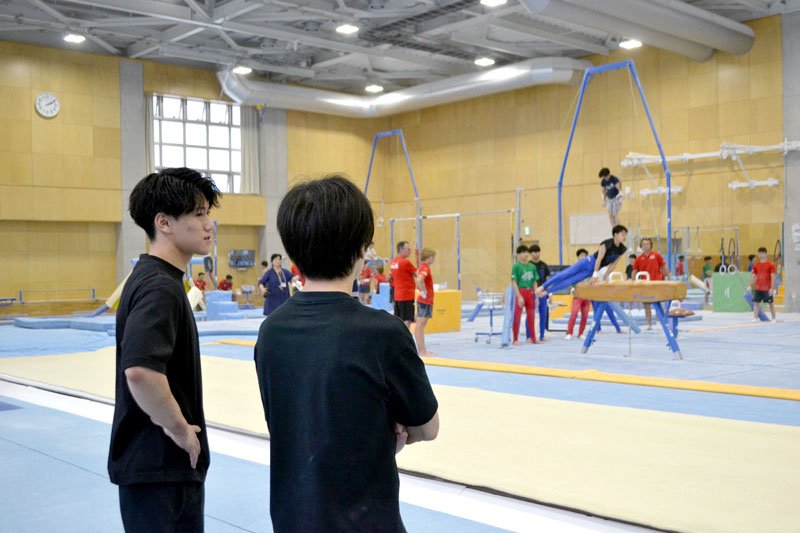 橋本選手、前人未到Ｖ３狙う　母校・市船橋高で講演　東京五輪体操金メダリスト