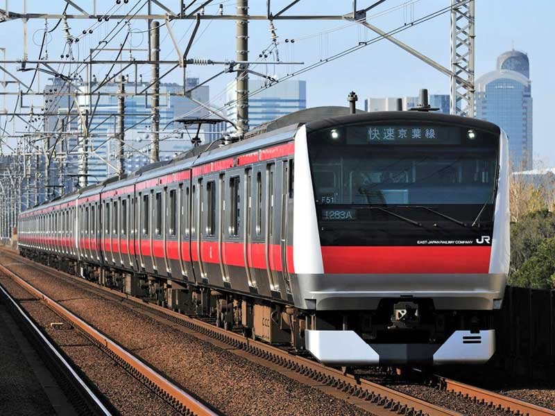 京葉線（ＪＲ東日本千葉支社提供）