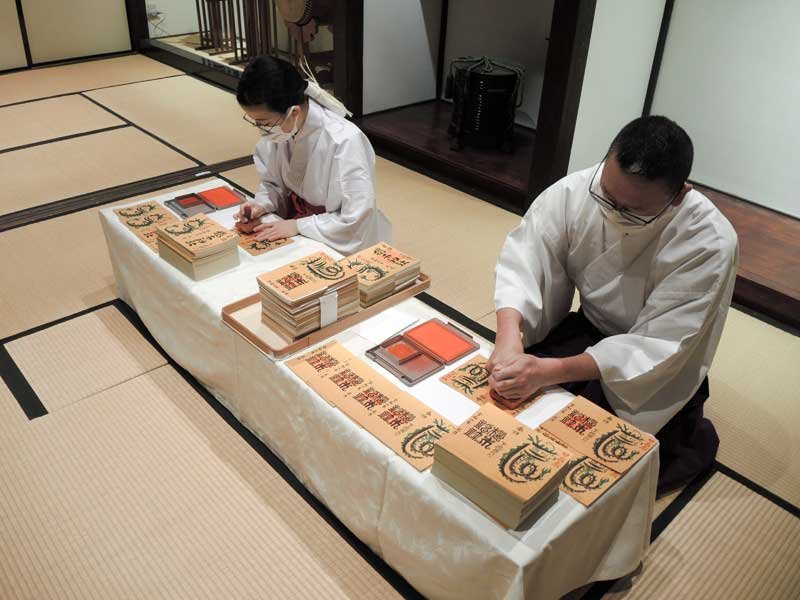 運気上昇へ願い込め　辰年の御朱印準備本格化　櫻木神社　野田　【師走スケッチ２０２３】