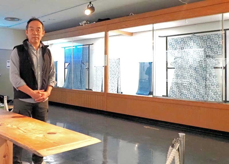 人間国宝・松原伸生さん「長板中形」展　精緻な技、手仕事の美　地元君津で１７日まで