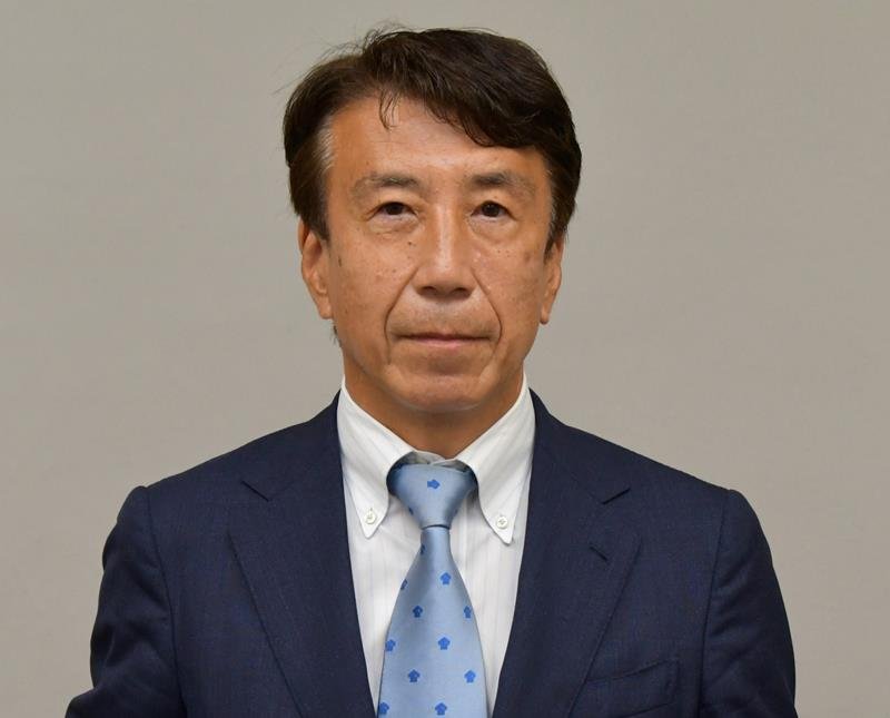 斎藤健氏