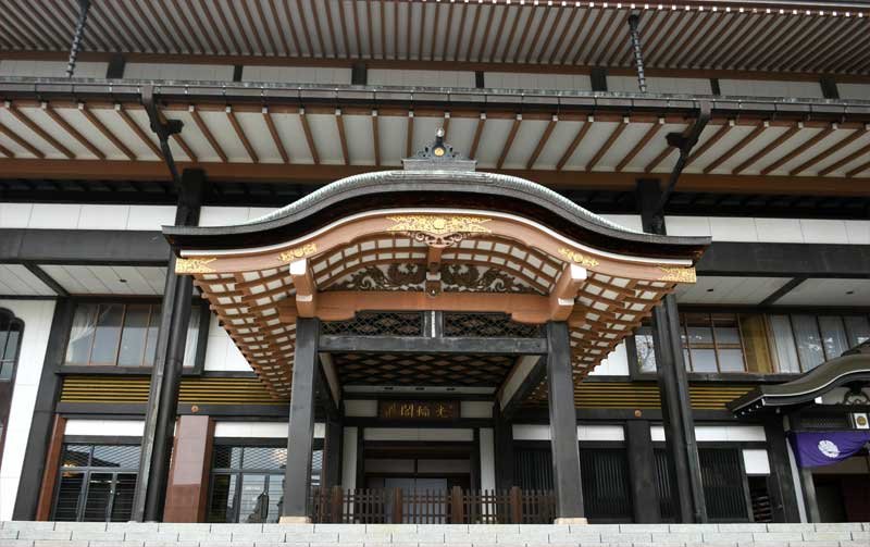 第８２期将棋名人戦の第２局の会場となる成田山新勝寺の光輪閣＝成田市