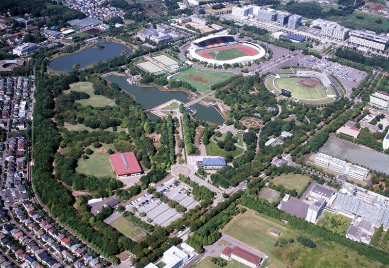 柏市にある県立柏の葉公園（２０１８年、県提供）