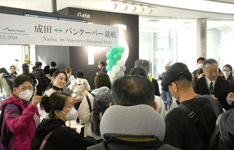 ジップエア　バンクーバー線就航　国内ＬＣＣ初、カナダに　成田で記念式典