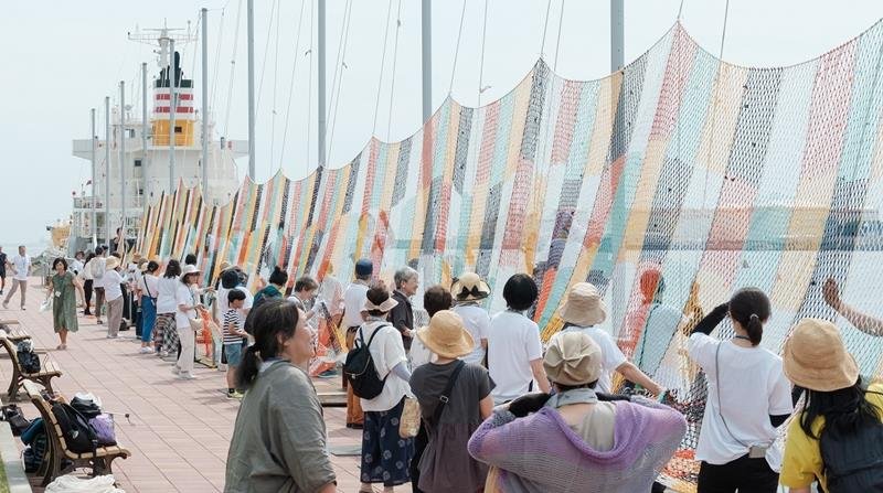 埋立地に新たな文化　市川出身、五十嵐さんが参加型アート「海風」　千葉県立美術館で特別展