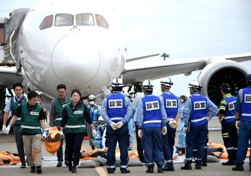 航空機事故対応力磨く　羽田念頭、成田で８３０人訓練