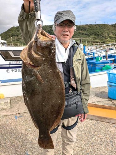 勝山、カワハギ良型ゲット　一宮、フグ絶好調　【今週の釣果】